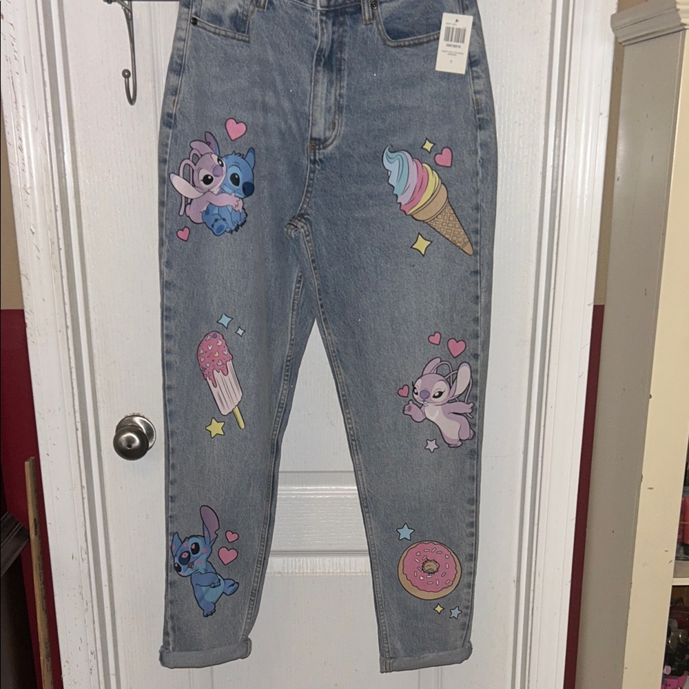 HP🎊🎊Her Universe Disney Lilo & Stitch Angel Sweets Mom Jeans